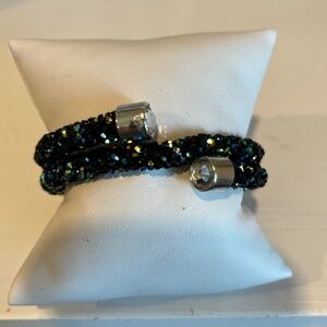 Fashion crystal bangle